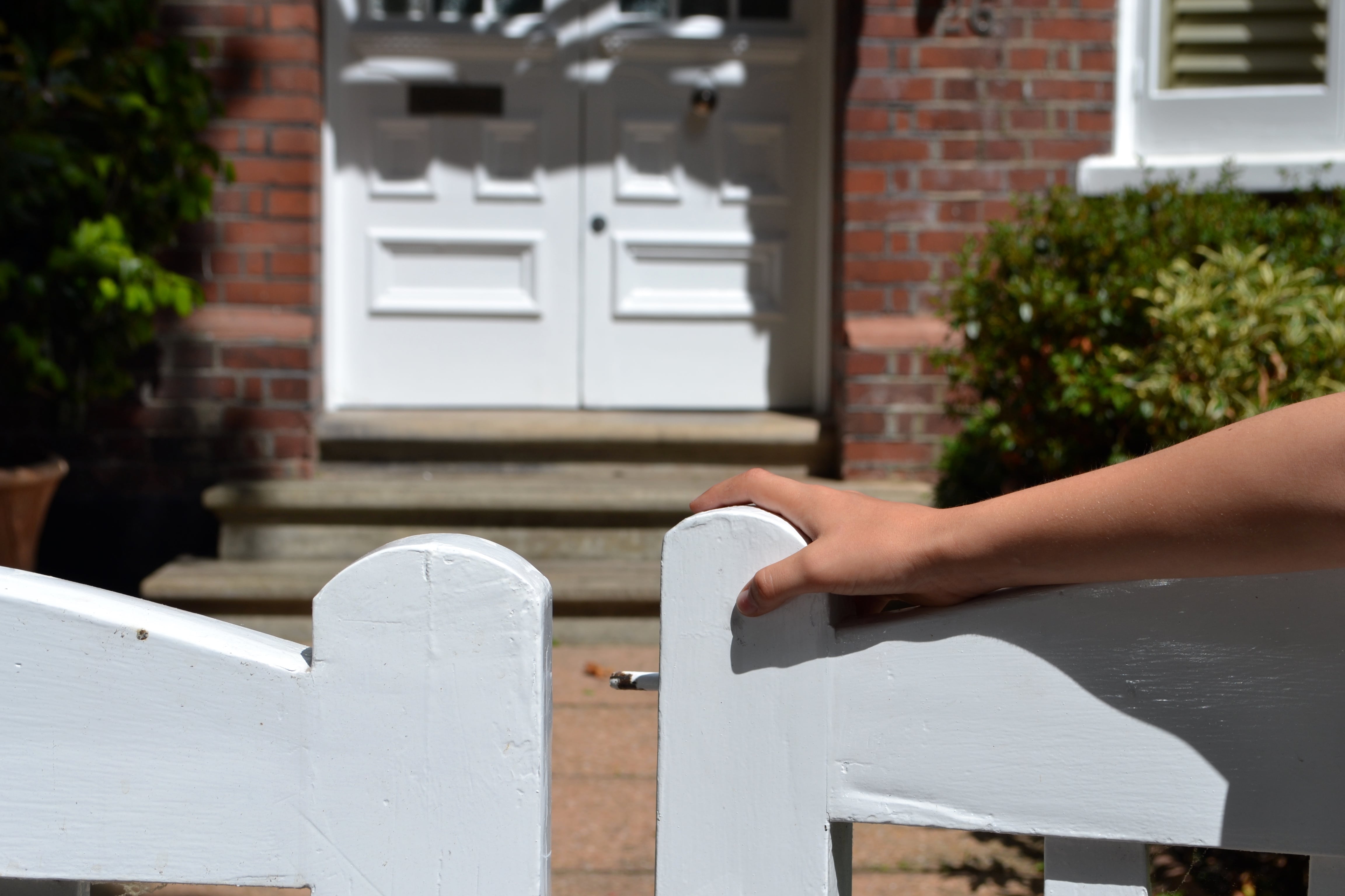 mortgage adviser