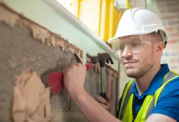 Homeowners are at risk of letting “the wrong ones in”