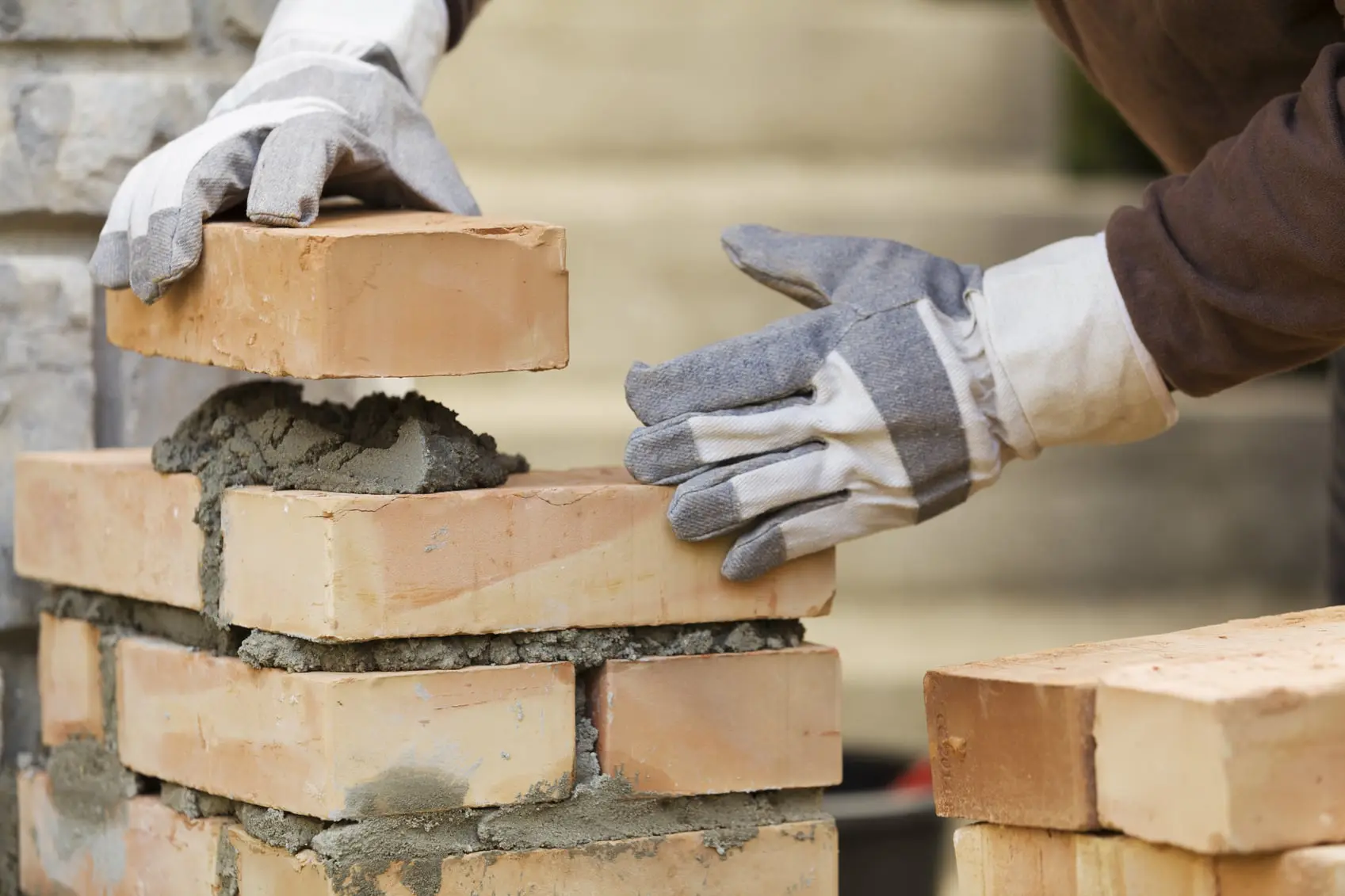 homeownership declines