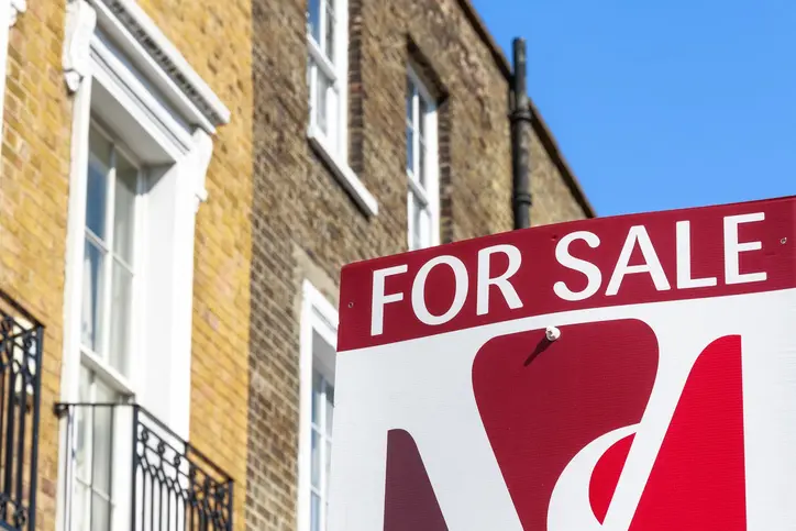 changing estate agents