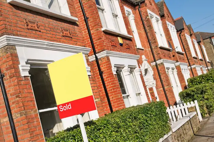 How long does it take to sell a house