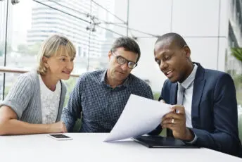 estate agent's mortgage adviser