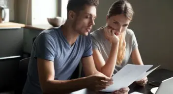 estate agent contracts