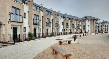 Lease extension valuation