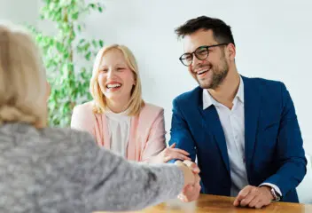 What does a conveyancing solicitor do?
