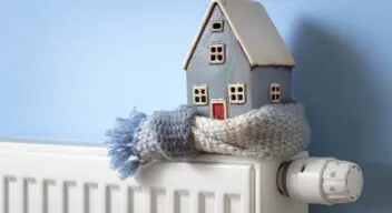 how to keep a house warm in winter