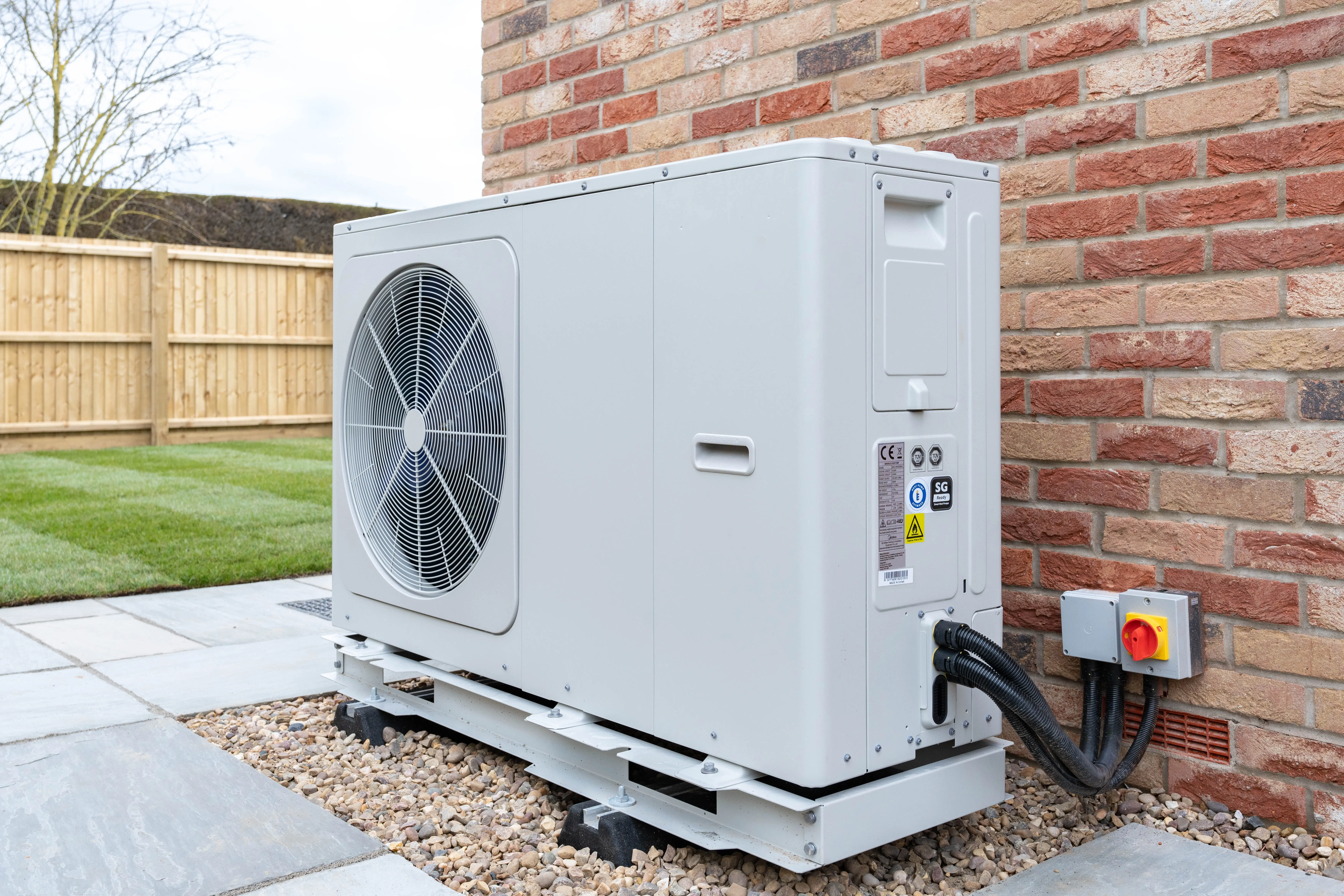 how much does a heat pump cost