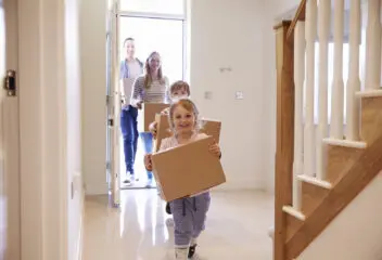 buying and selling a house