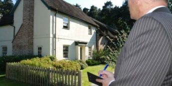 How to sell your house at auction