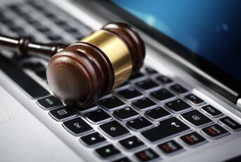 Buying and selling with online property auctions