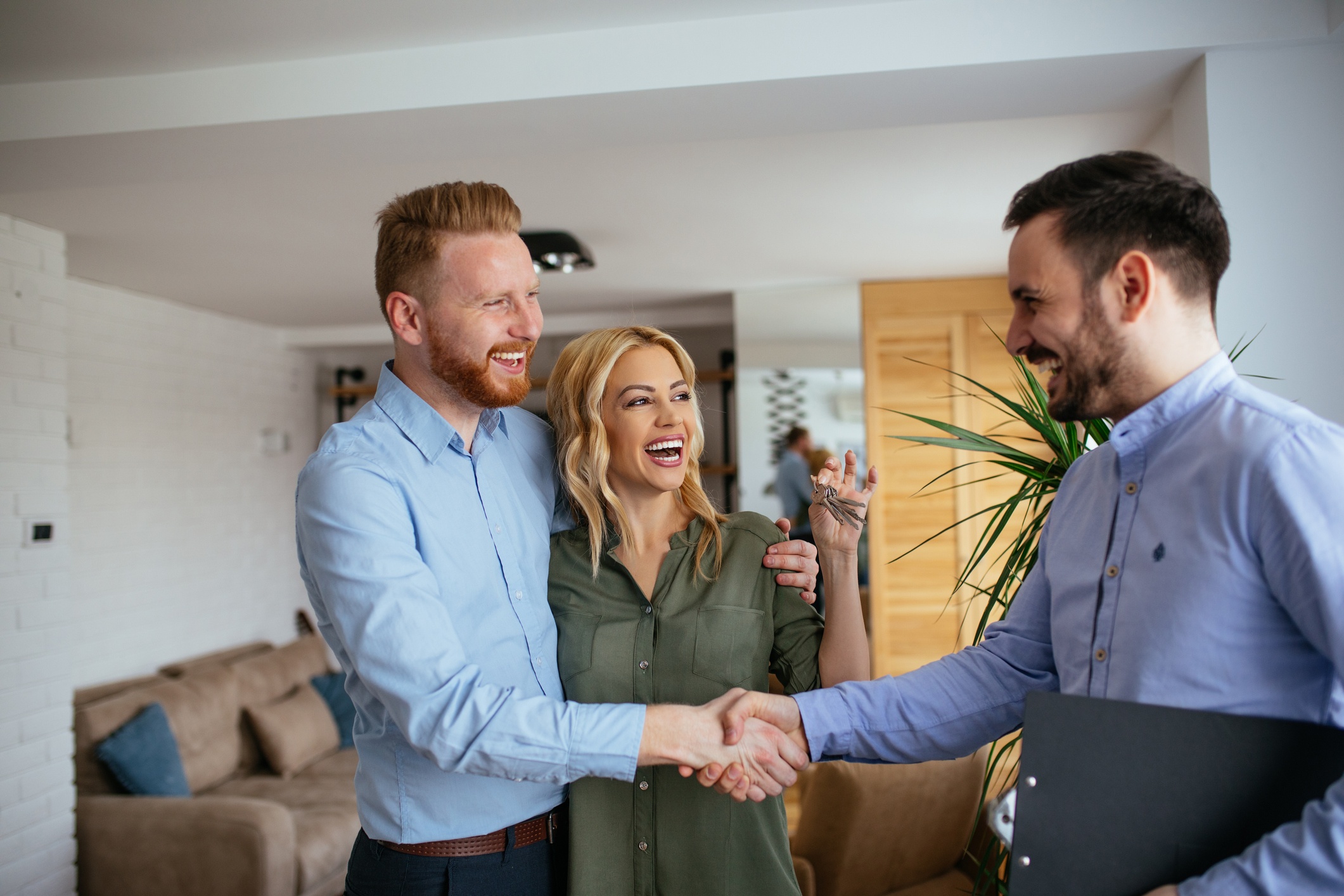 How to find the best estate agent - HomeOwners Alliance