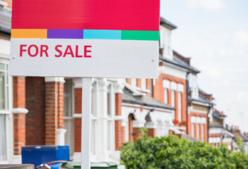 solicitors fees for selling a house