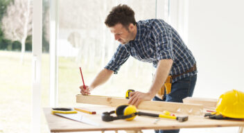 82% of homeowners would pay more for licensed builders